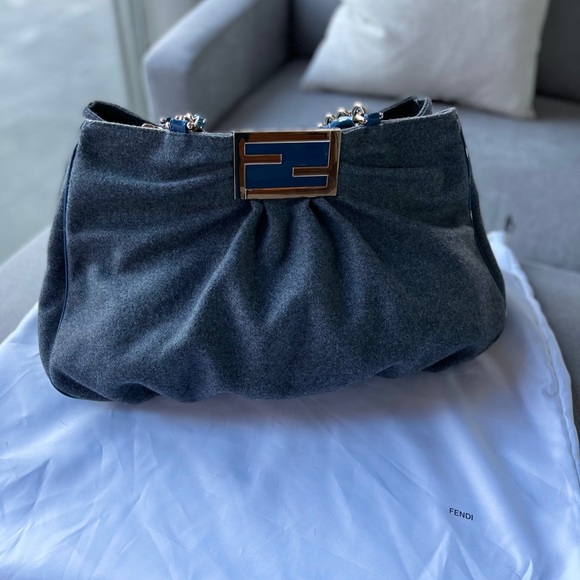 ‼️ SOLD ‼️ Fendi large Mia bag - Picture 13 of 13